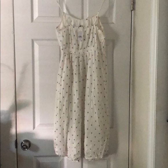 Summer dress - Picture 2 of 4